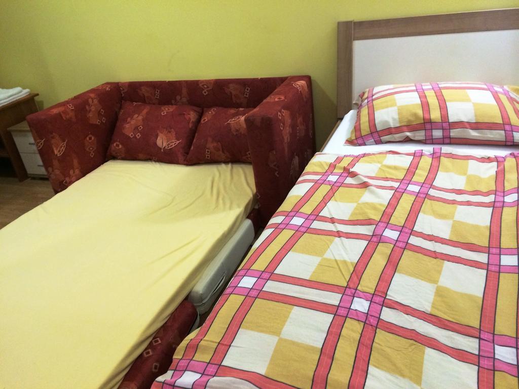 Tourist Farm Salamun Villa Banovci Luaran gambar